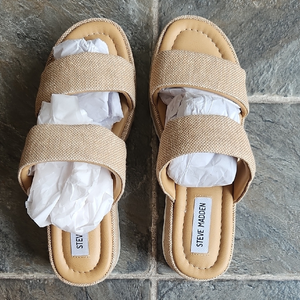 Steve Madden Women's Tan Sandals
